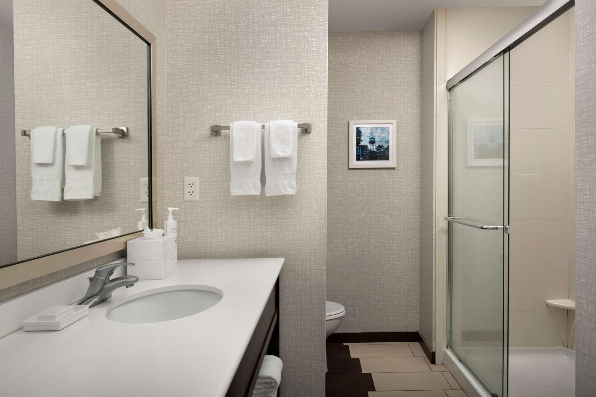 Hampton Inn Knoxville Clinton I-75 Екстериор снимка
