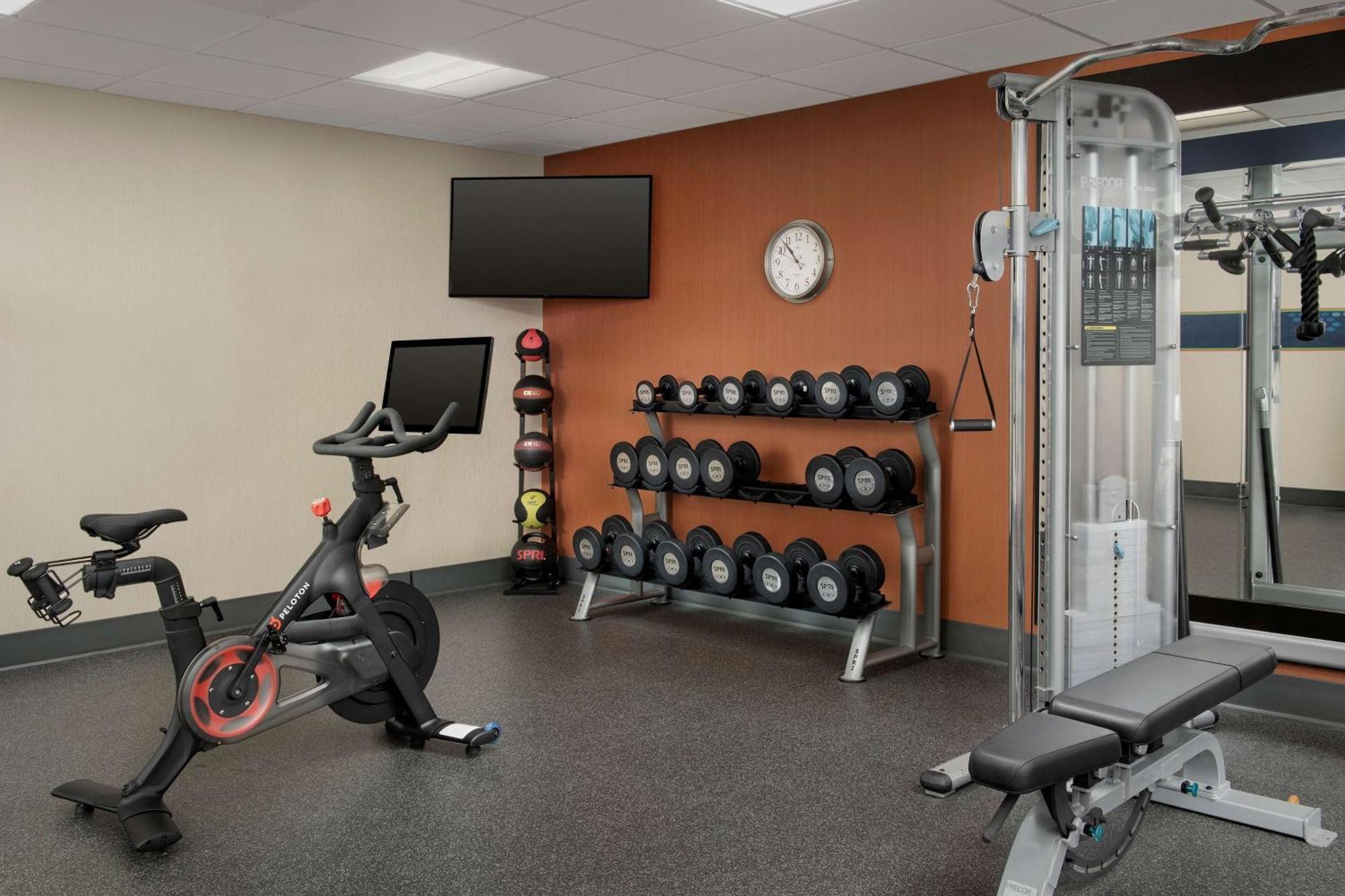 Hampton Inn Knoxville Clinton I-75 Екстериор снимка