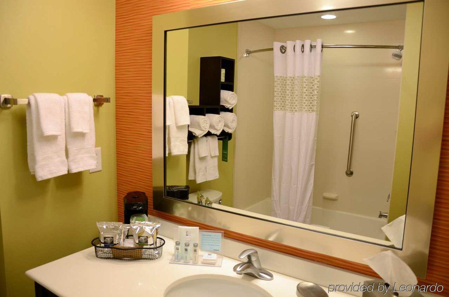 Hampton Inn Knoxville Clinton I-75 Екстериор снимка