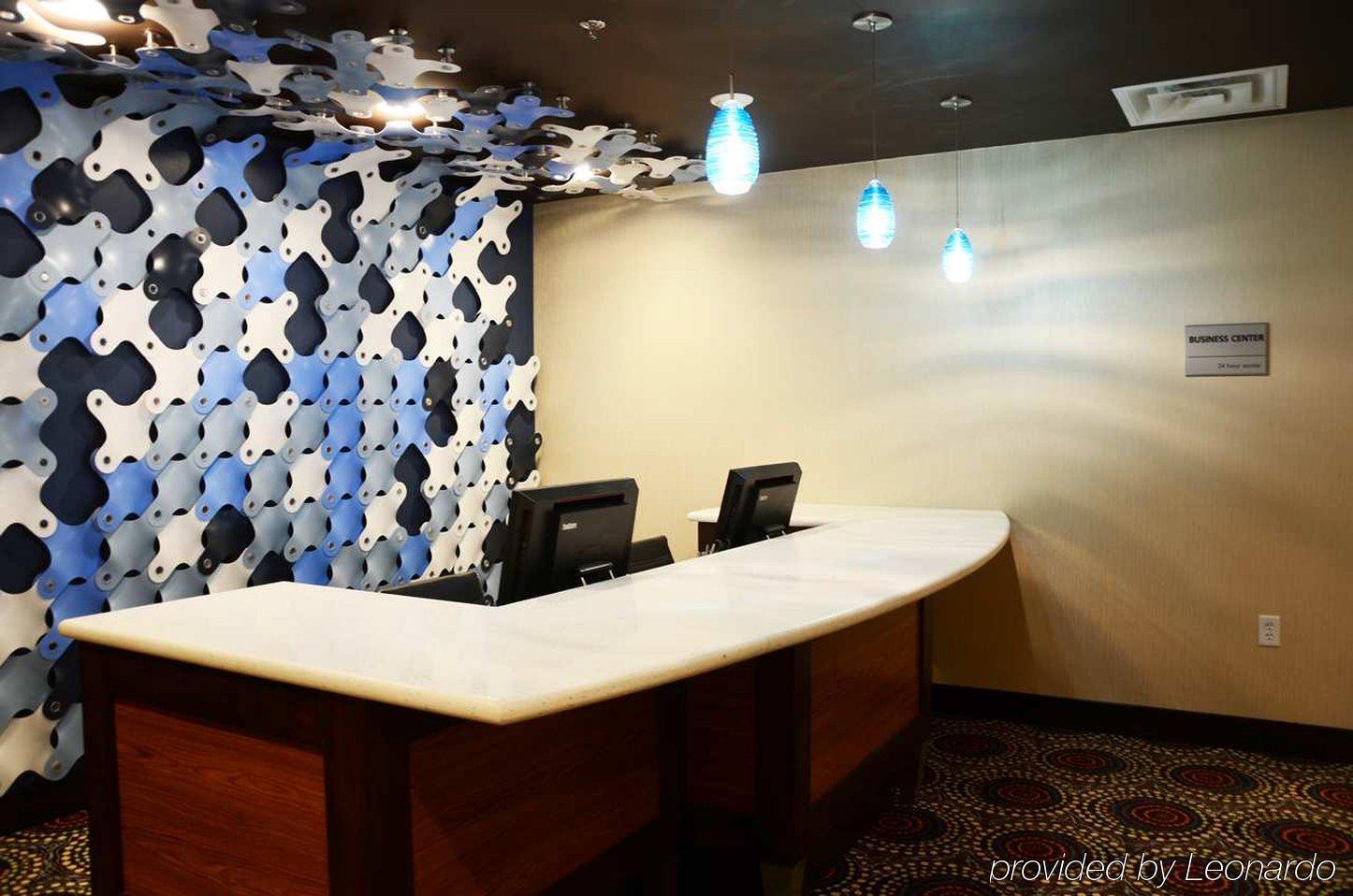 Hampton Inn Knoxville Clinton I-75 Екстериор снимка