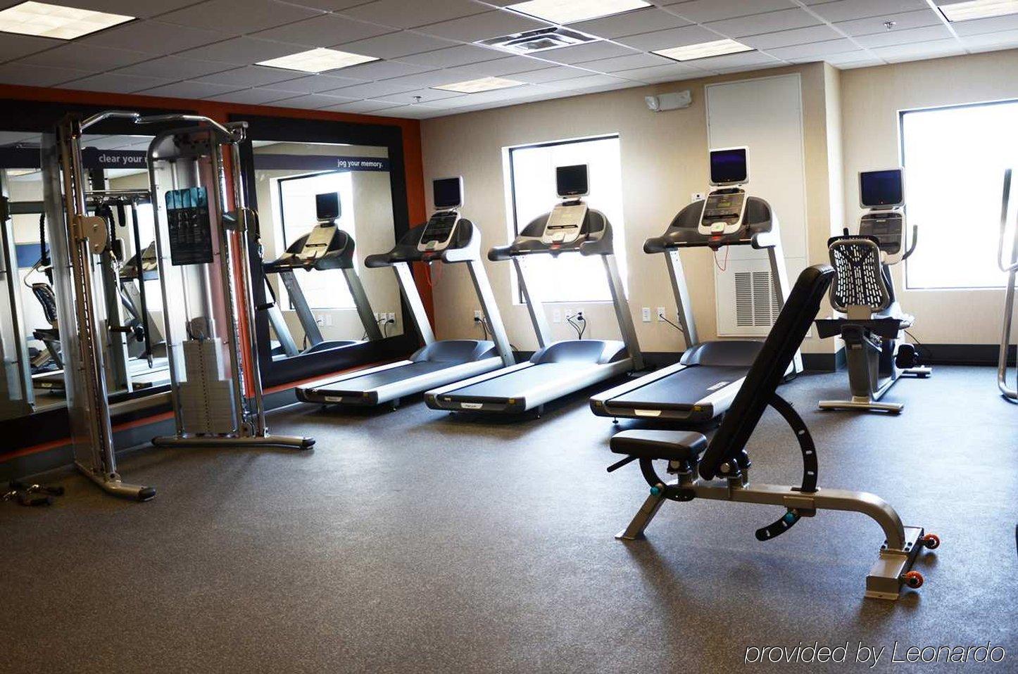 Hampton Inn Knoxville Clinton I-75 Екстериор снимка